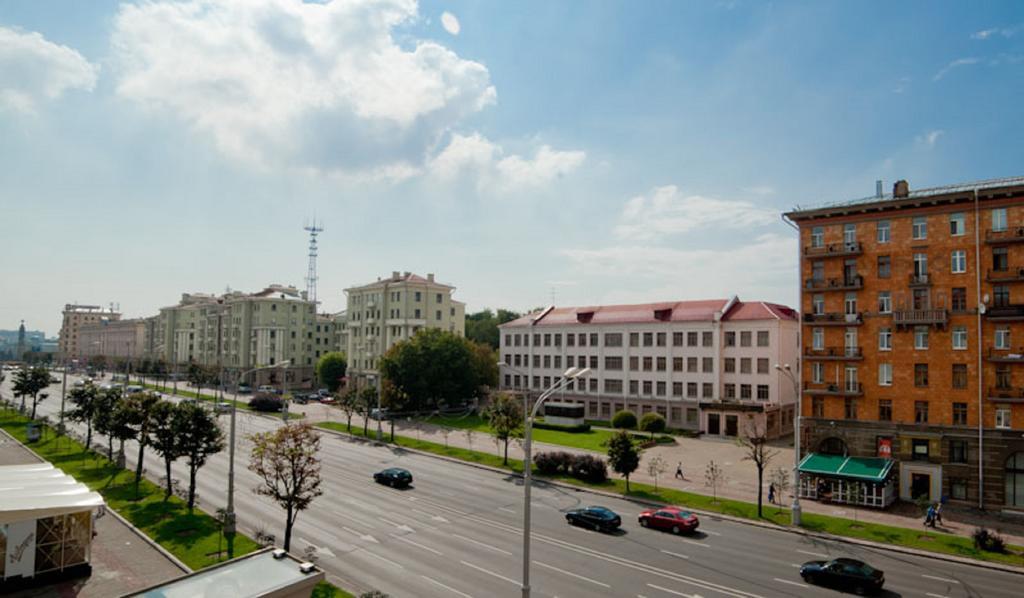 FlatComfort Nezavisimosti 44 Apartment Minsk Exterior foto